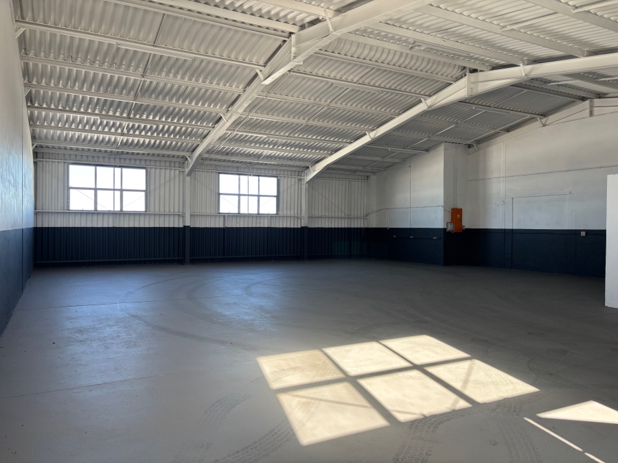 To Let Commercial Property for Rent in Woodbrook Eastern Cape